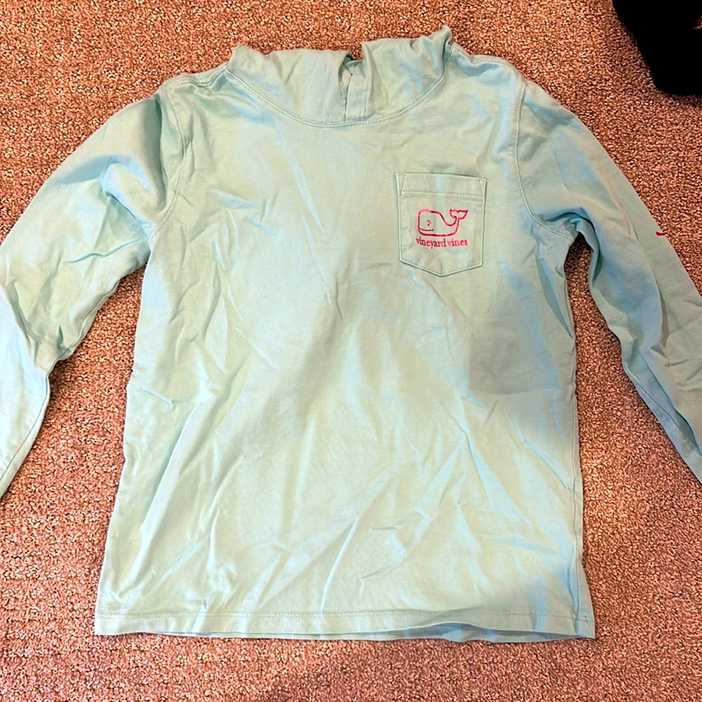 Vineyard vines long sleeve with hood